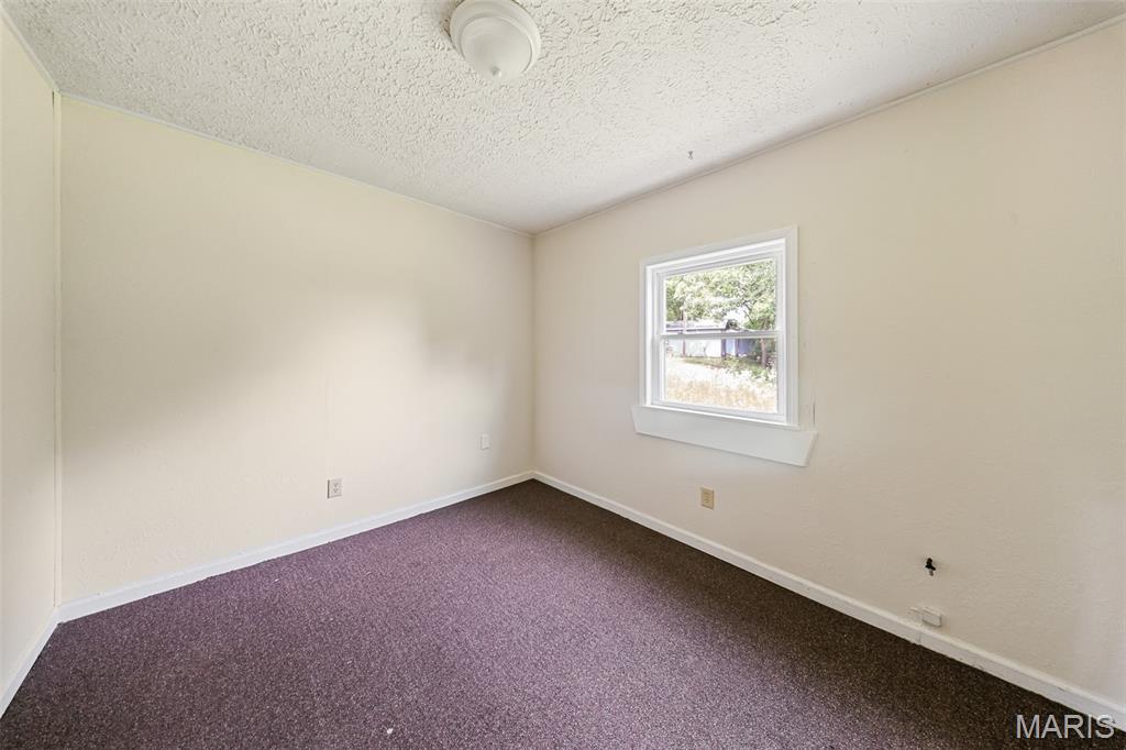 15020 Hackney Drive Property Photo 13