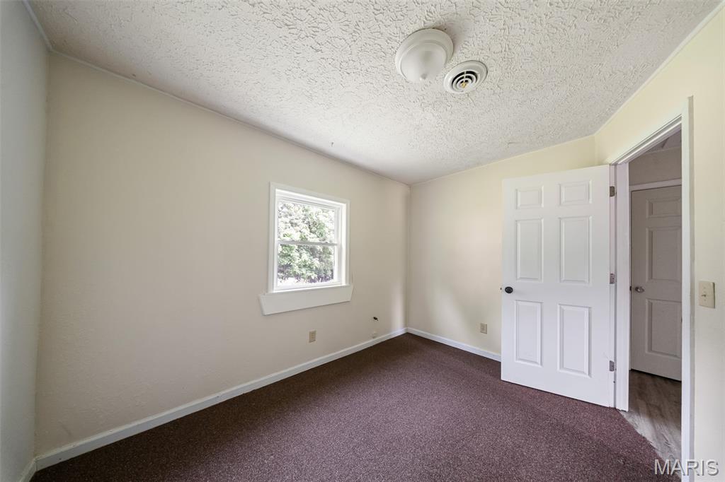 15020 Hackney Drive Property Photo 14