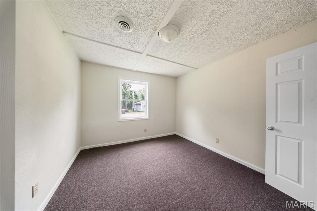 15020 Hackney Drive Property Photo 15