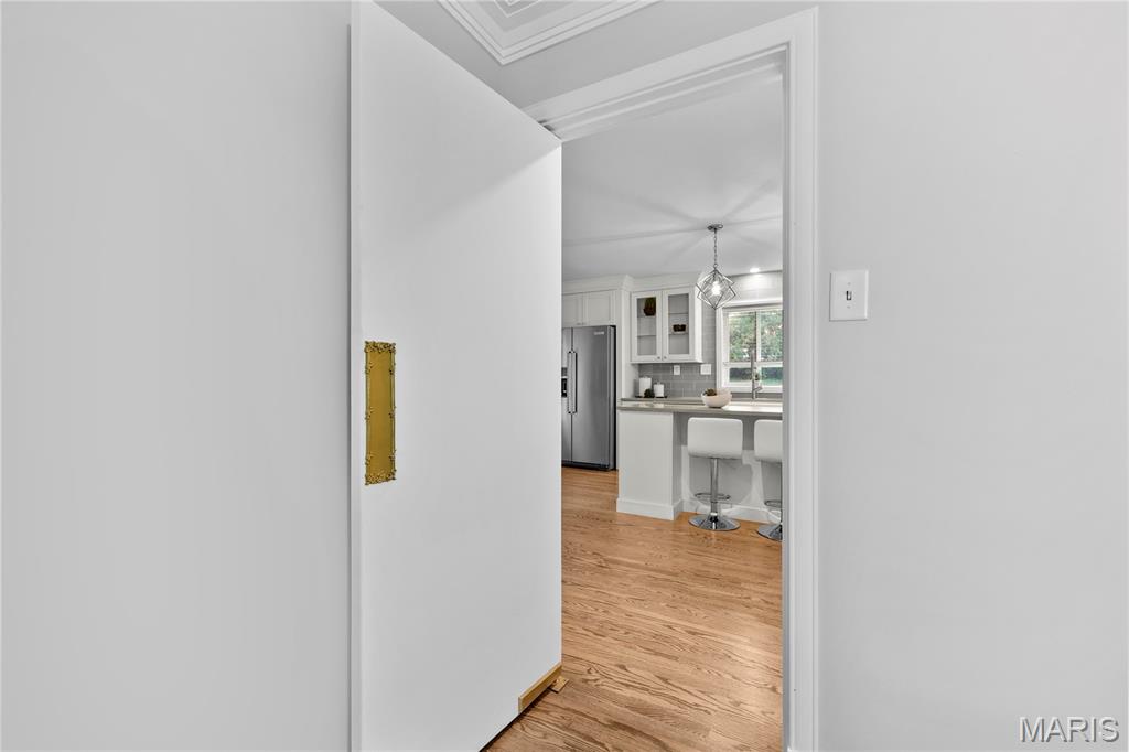 18 Country Aire Drive Property Photo 14