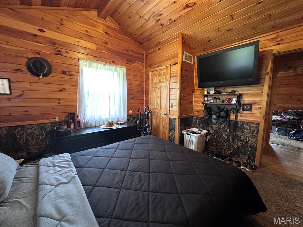 16393 Highway B Property Photo 15
