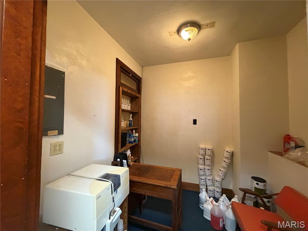 204 W Main Street Property Photo 7