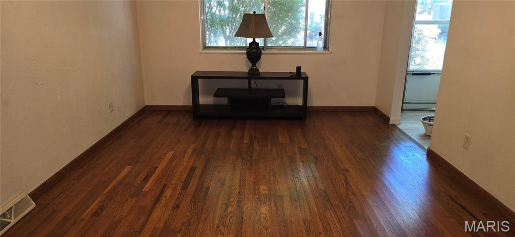 8 Redbud Lane Property Photo 4