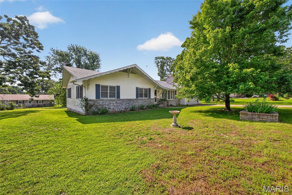 22818 Pioneer Drive Property Photo 4