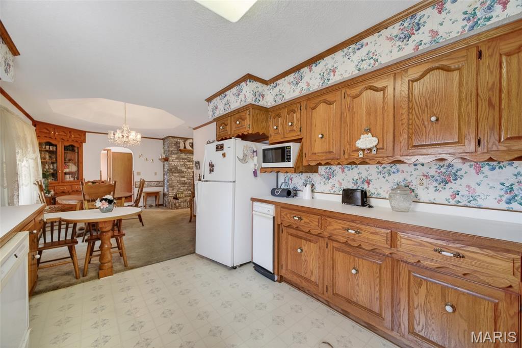 22818 Pioneer Drive Property Photo 20