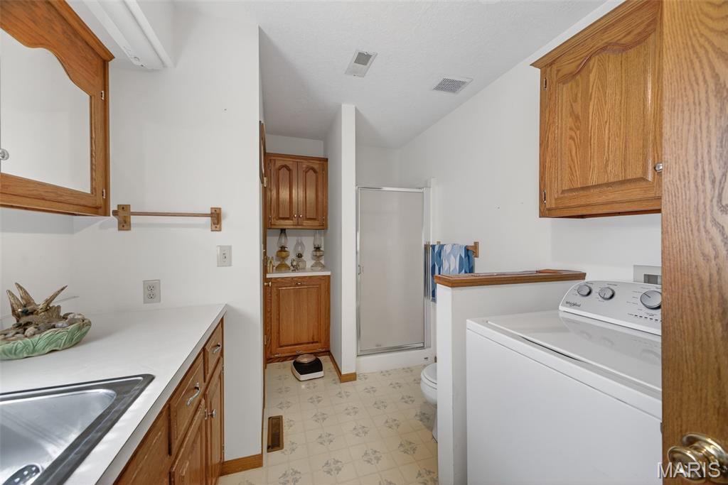 22818 Pioneer Drive Property Photo 25