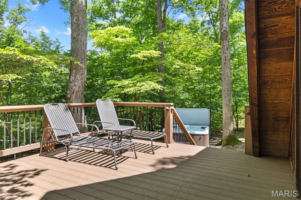 632 Wunderbar Point Drive Property Photo 4