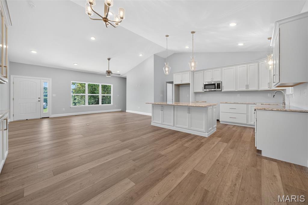 130 Bristol Ridge Drive Property Photo 18