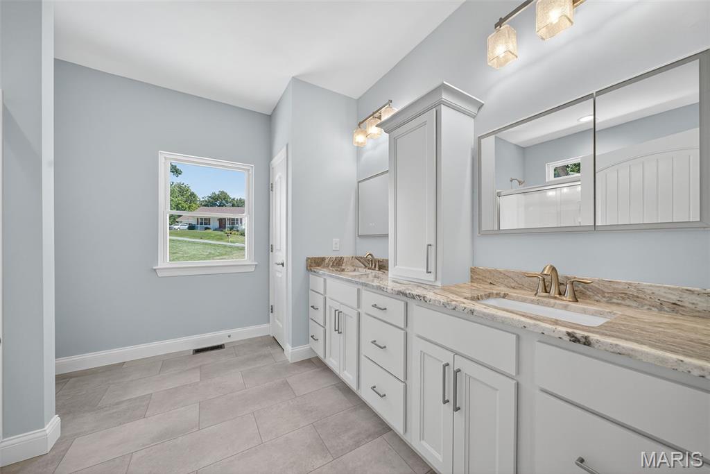 130 Bristol Ridge Drive Property Photo 43