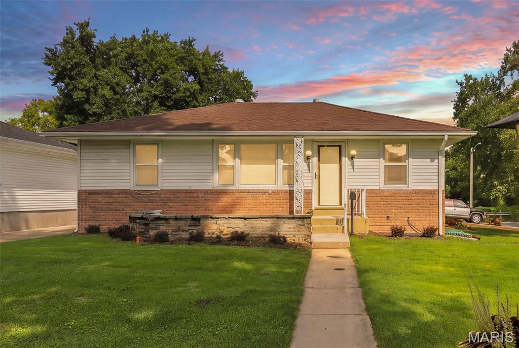 1 Louise Court Property Photo 1