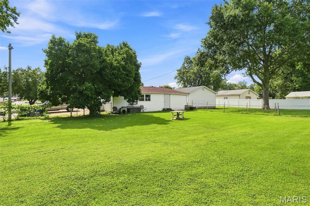 1 Louise Court Property Photo 27