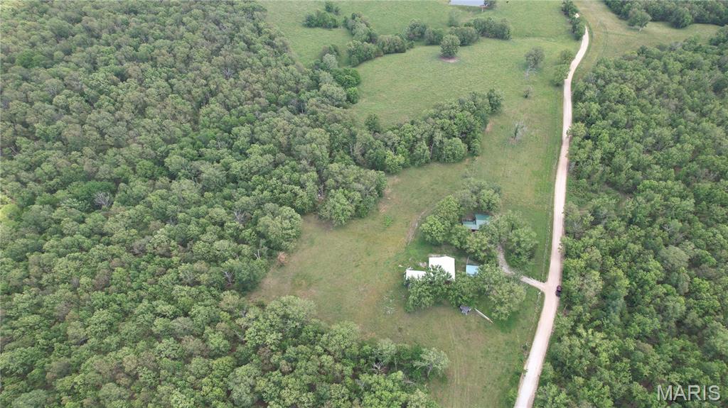 53 Wagon Wheel Road Property Photo 5
