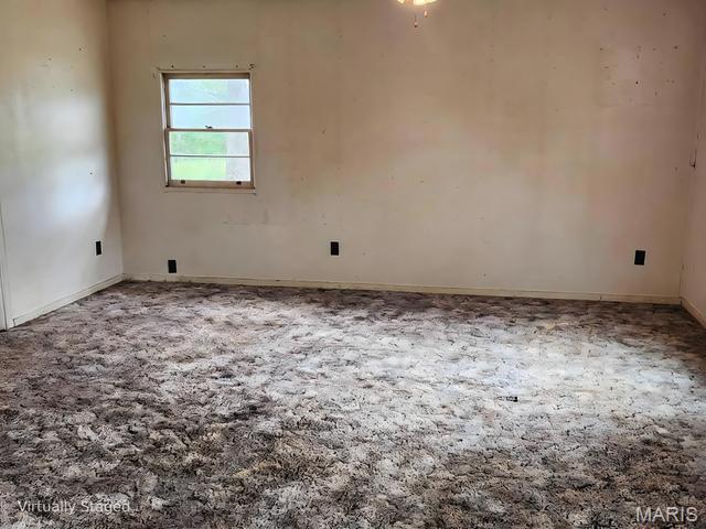 53 Wagon Wheel Road Property Photo 11
