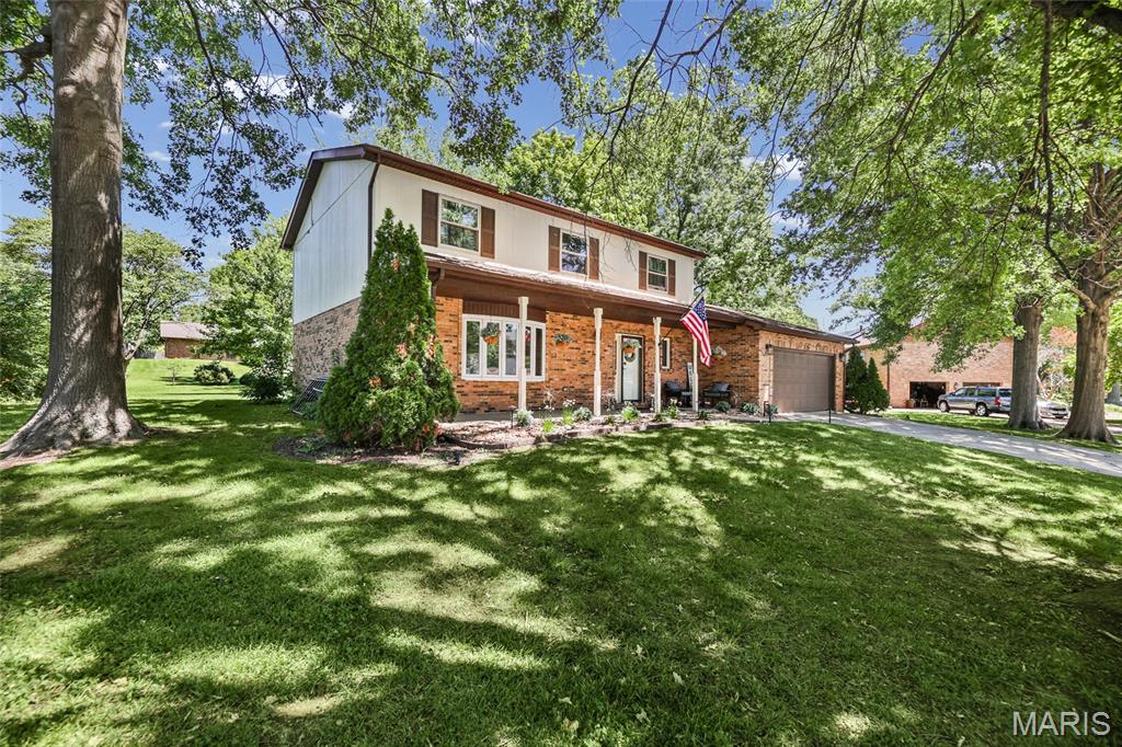 15 Moonglow Drive Property Photo 2