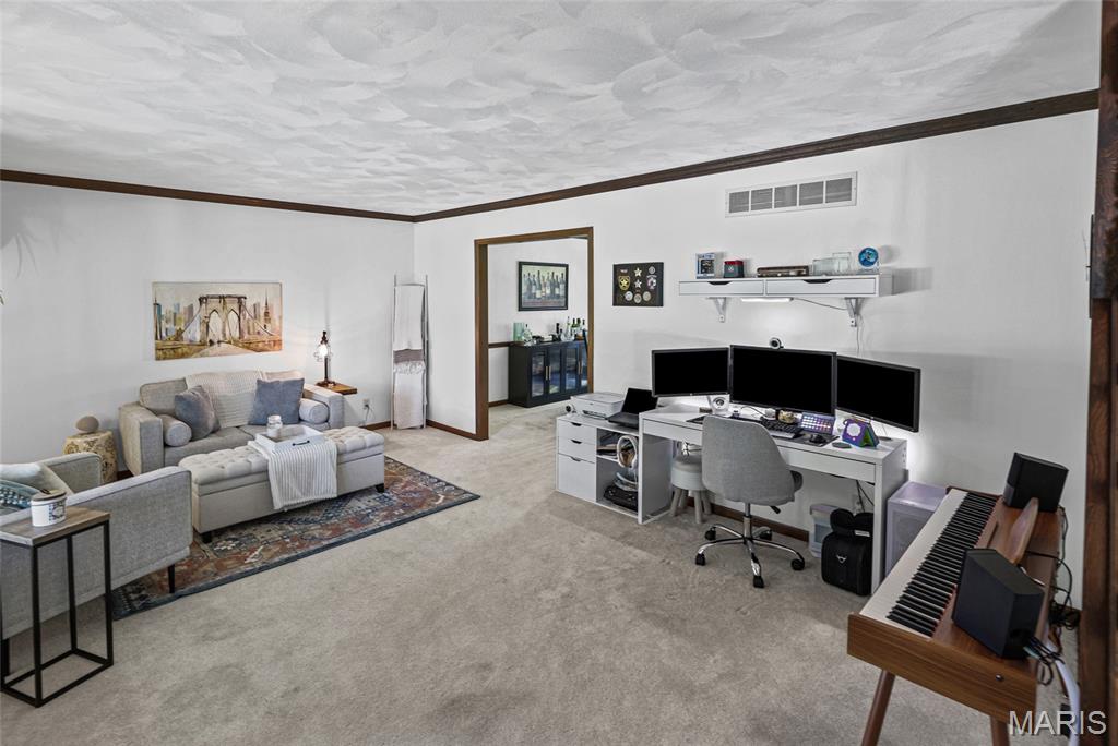 15 Moonglow Drive Property Photo 3