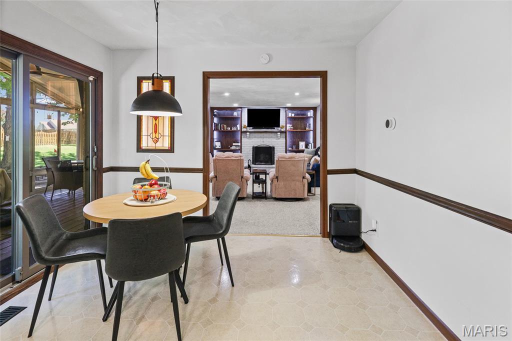 15 Moonglow Drive Property Photo 9