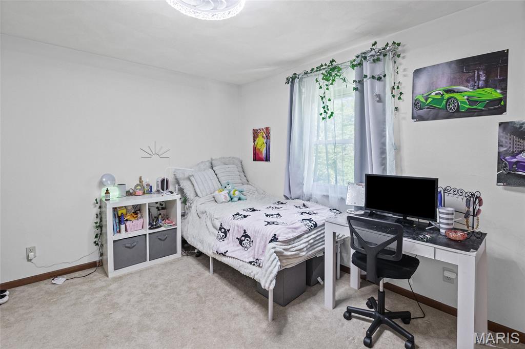 15 Moonglow Drive Property Photo 14