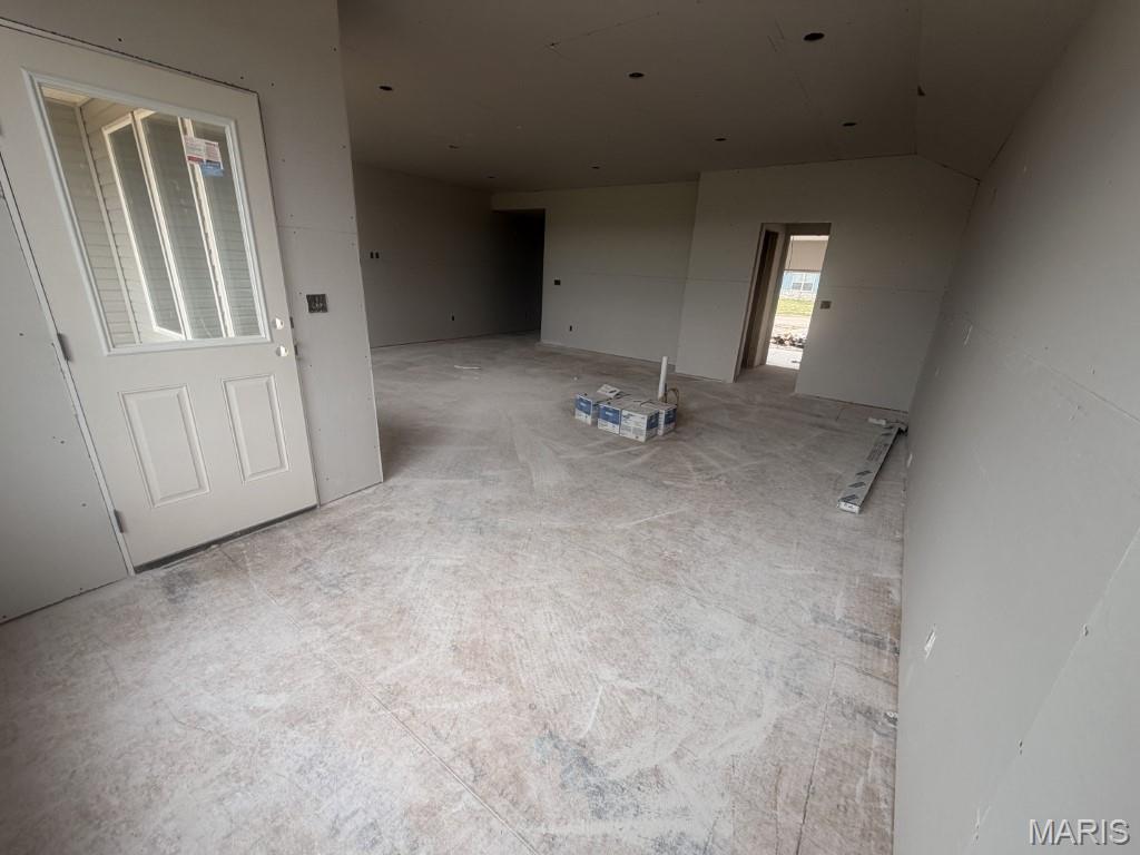 910 Shorthorn Property Photo 6