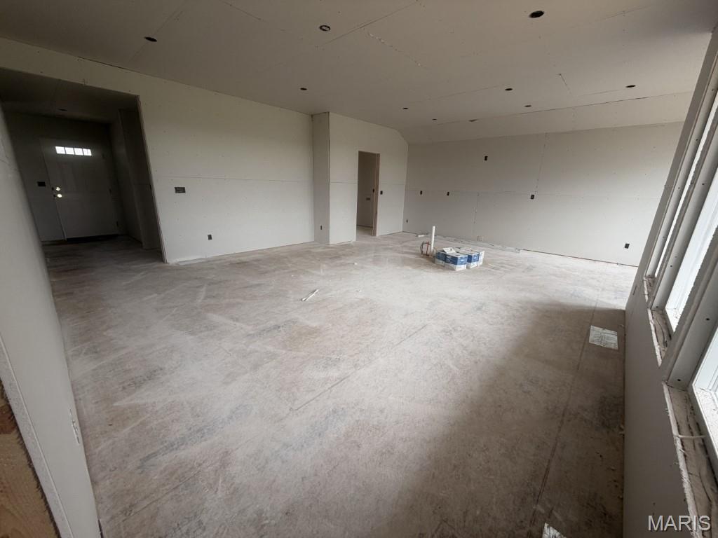 910 Shorthorn Property Photo 7