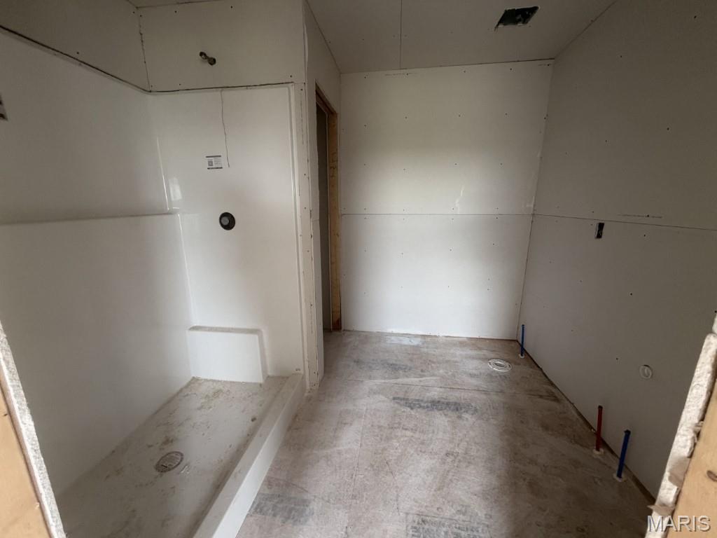 910 Shorthorn Property Photo 9
