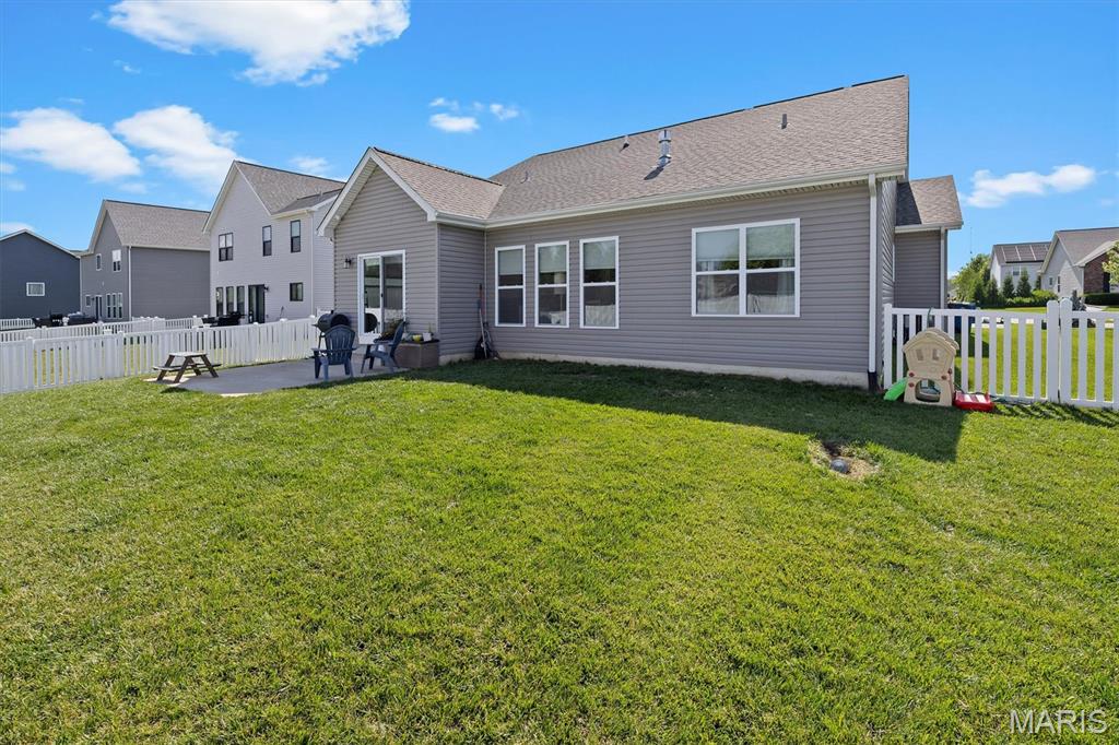 1701 Canopy Crest Circle Property Photo 29