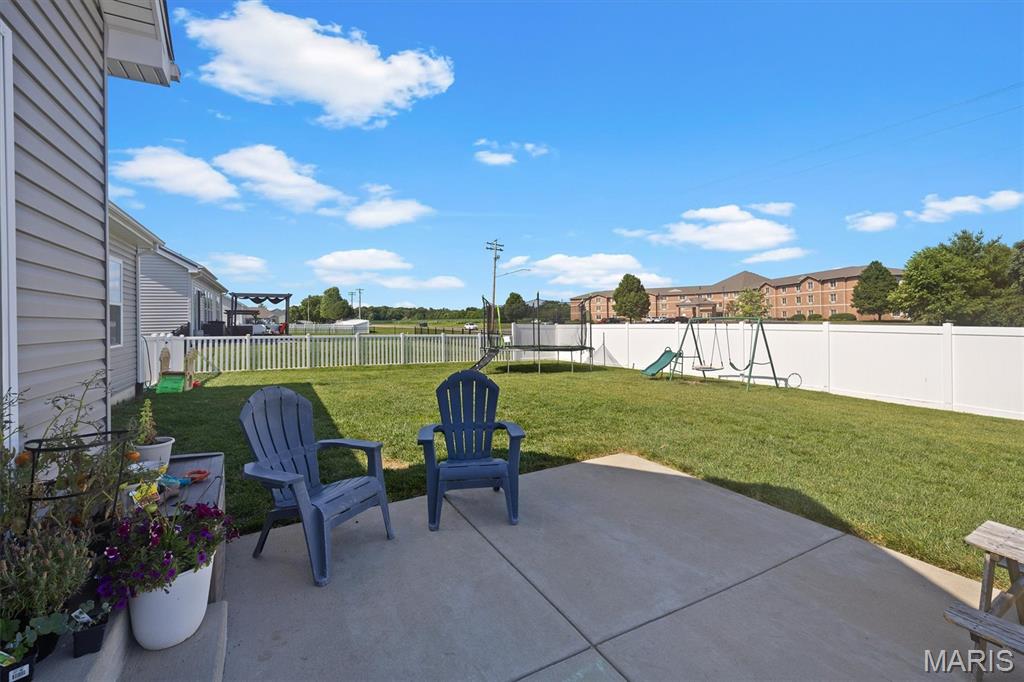1701 Canopy Crest Circle Property Photo 30