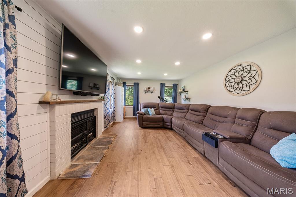 15100 State Route O Property Photo 5