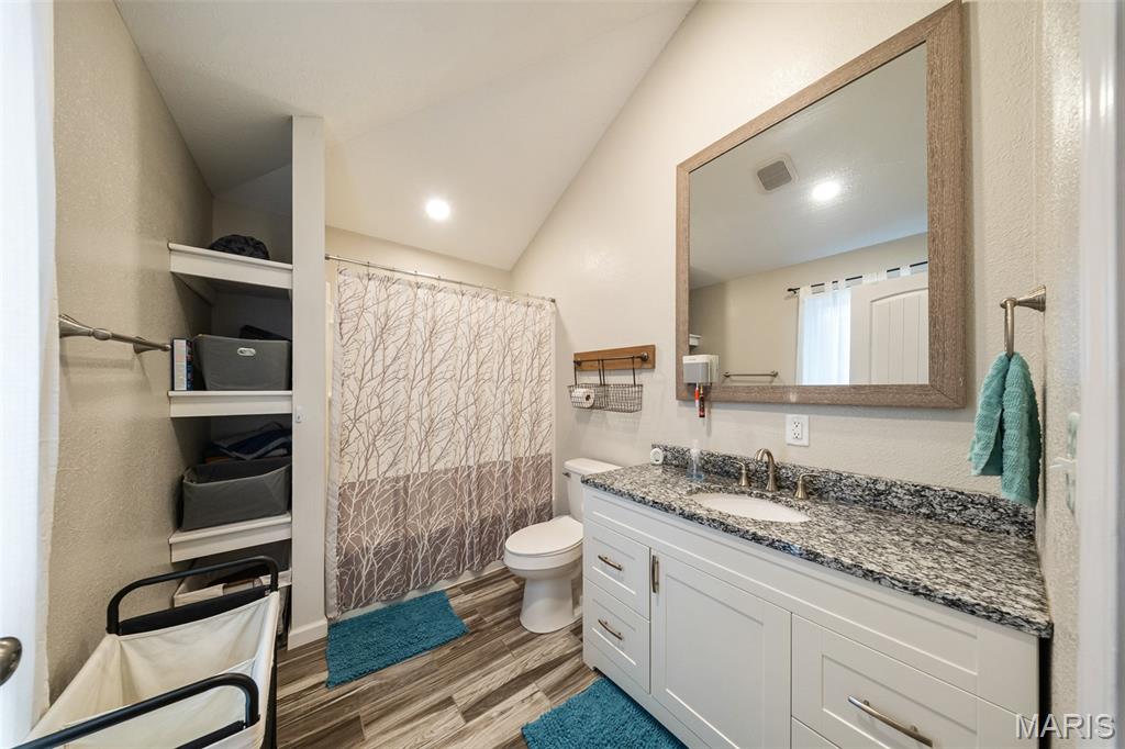 15100 State Route O Property Photo 18