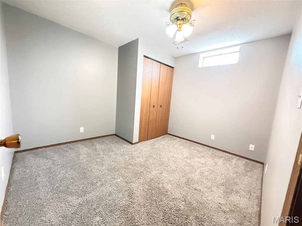 100 Quail Run Property Photo 34