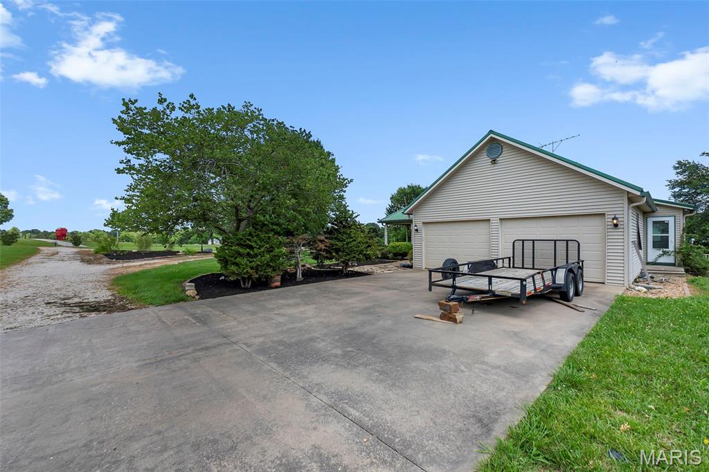3071 County Road 439 Property Photo 10