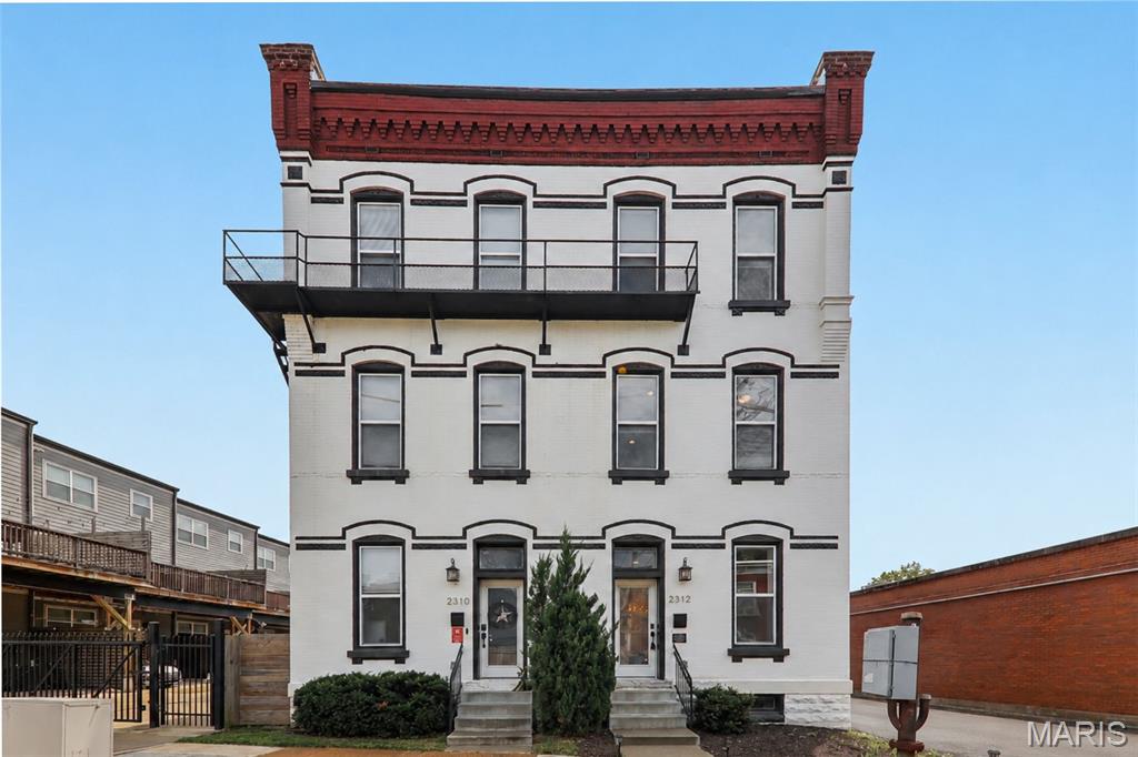 2312 Pestalozzi Street Property Photo 1