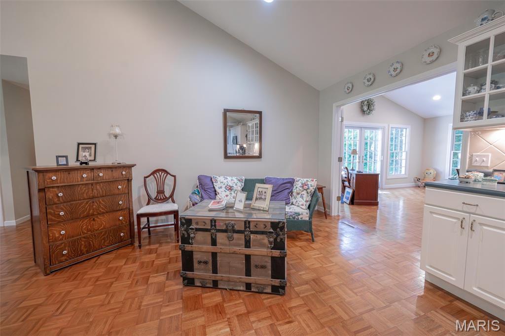 10790 Greenlefe Drive Property Photo 24