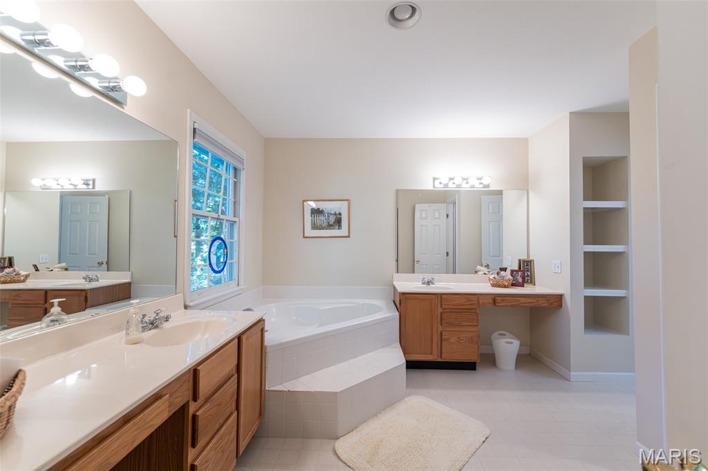 10790 Greenlefe Drive Property Photo 49