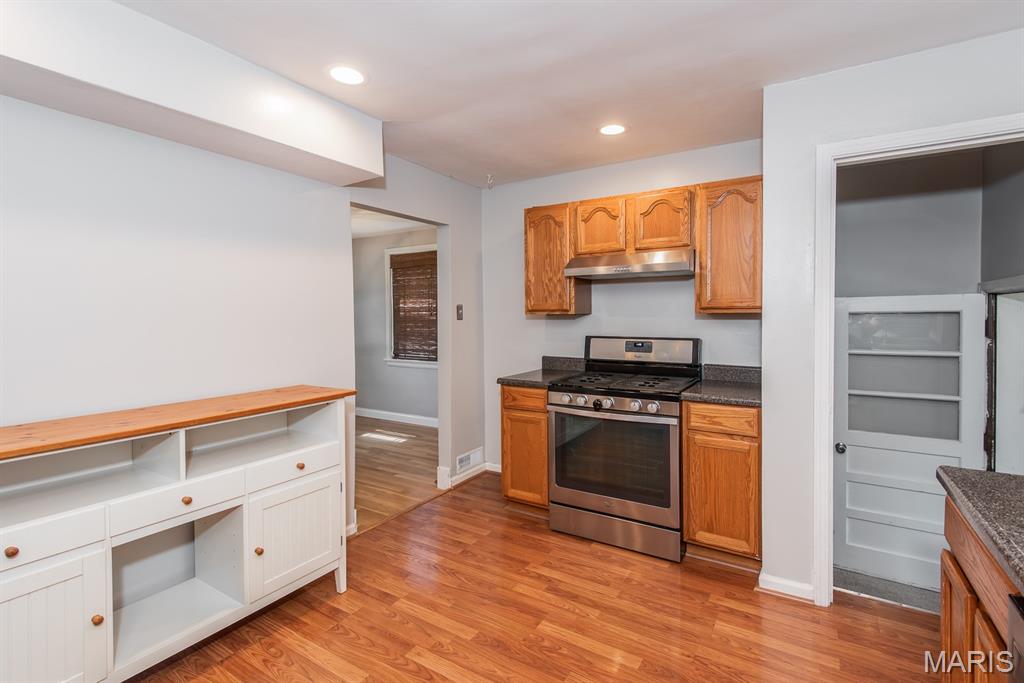 4348 Schirmer Street Property Photo 13
