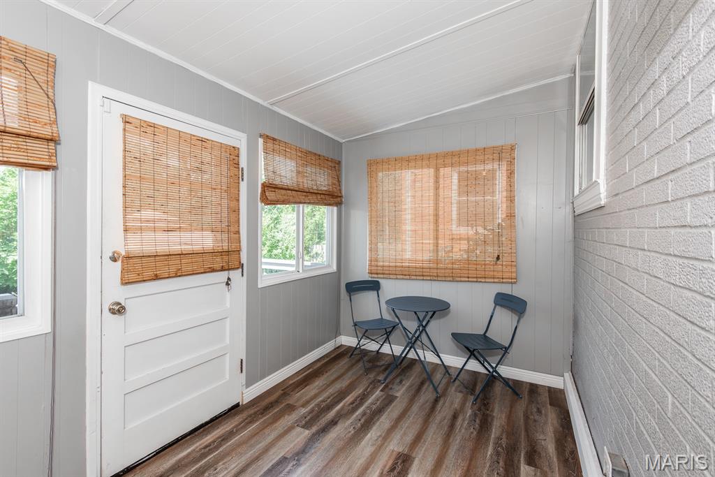 4348 Schirmer Street Property Photo 17
