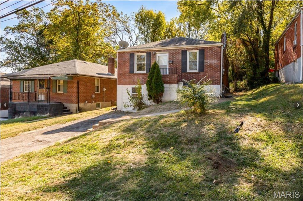 7032 Theodore Avenue Property Photo 2