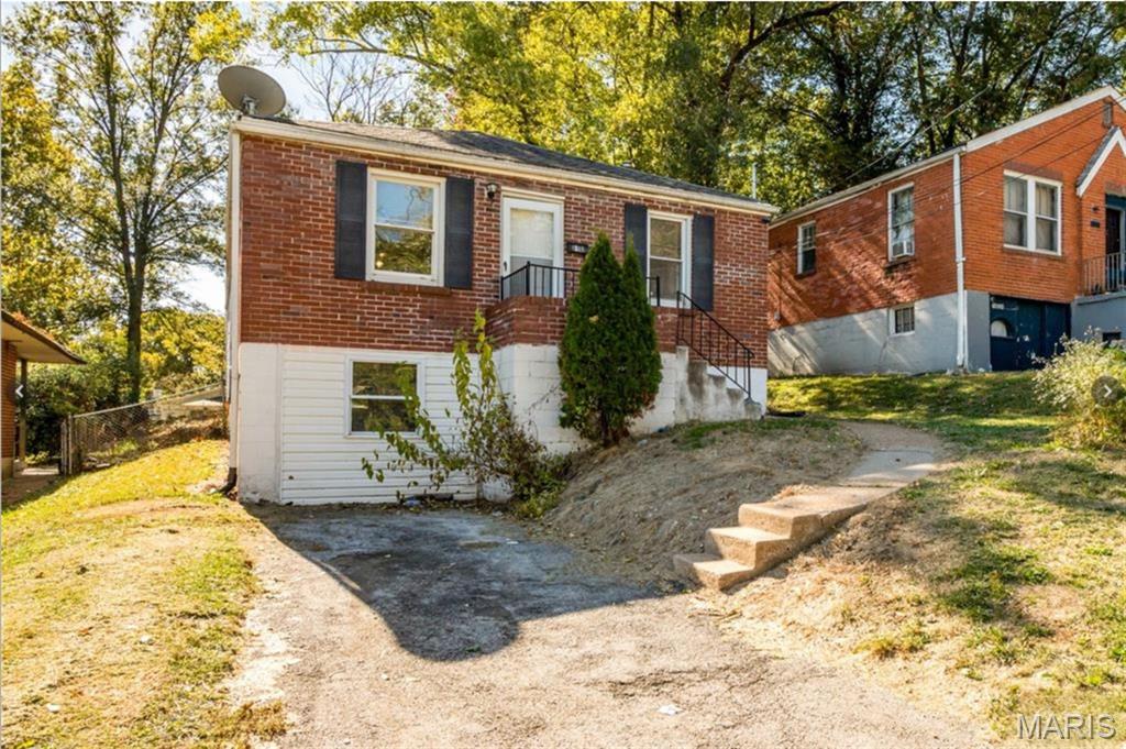 7032 Theodore Avenue Property Photo 3