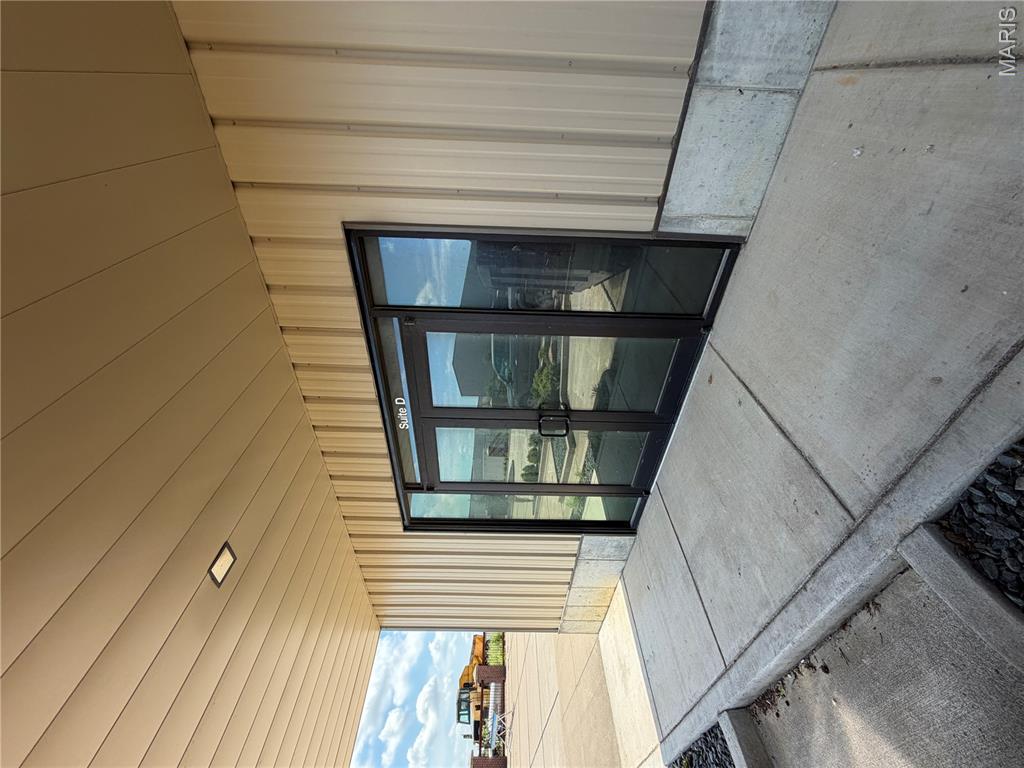 2015 S Perryville Boulevard C & D Property Photo 4