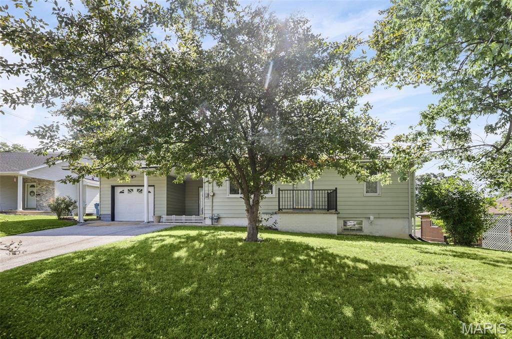 113 N Old Bethalto Road Property Photo 1