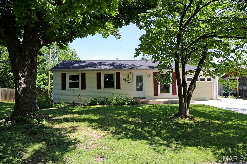 3033 Saint Babette Lane Property Photo 1