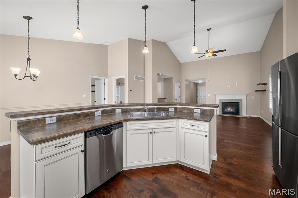 5366 Lakepath Way Property Photo 9