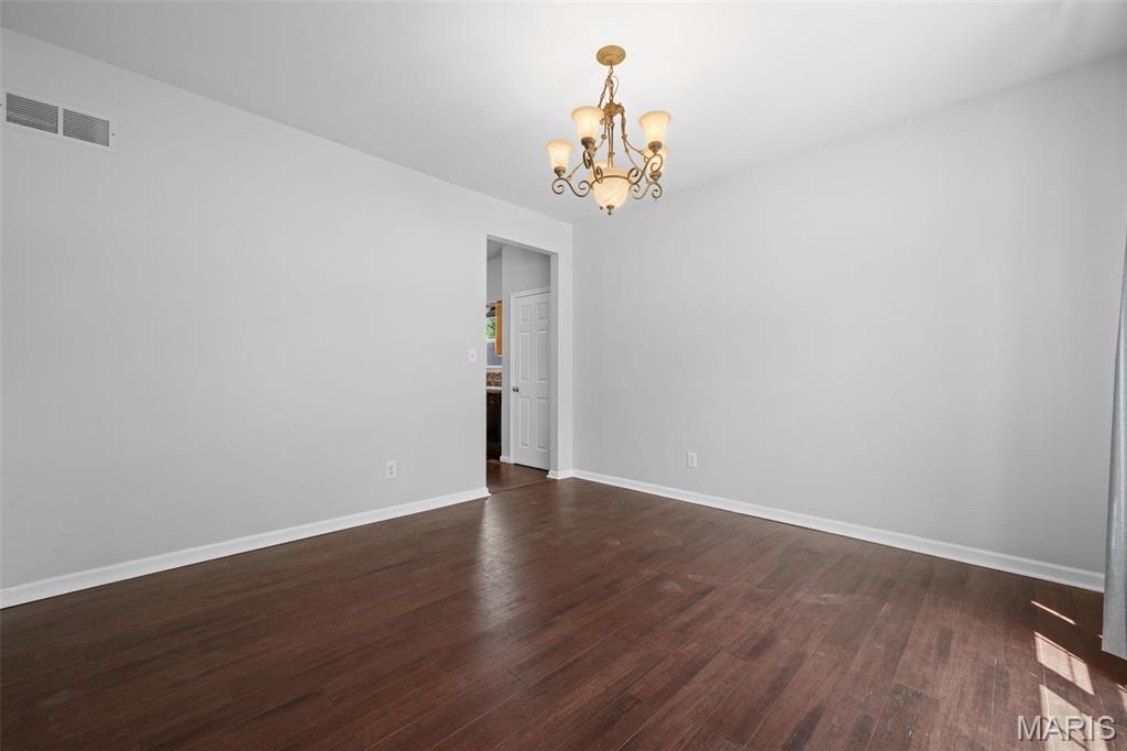 2915 Saint Vincent Avenue Property Photo 8