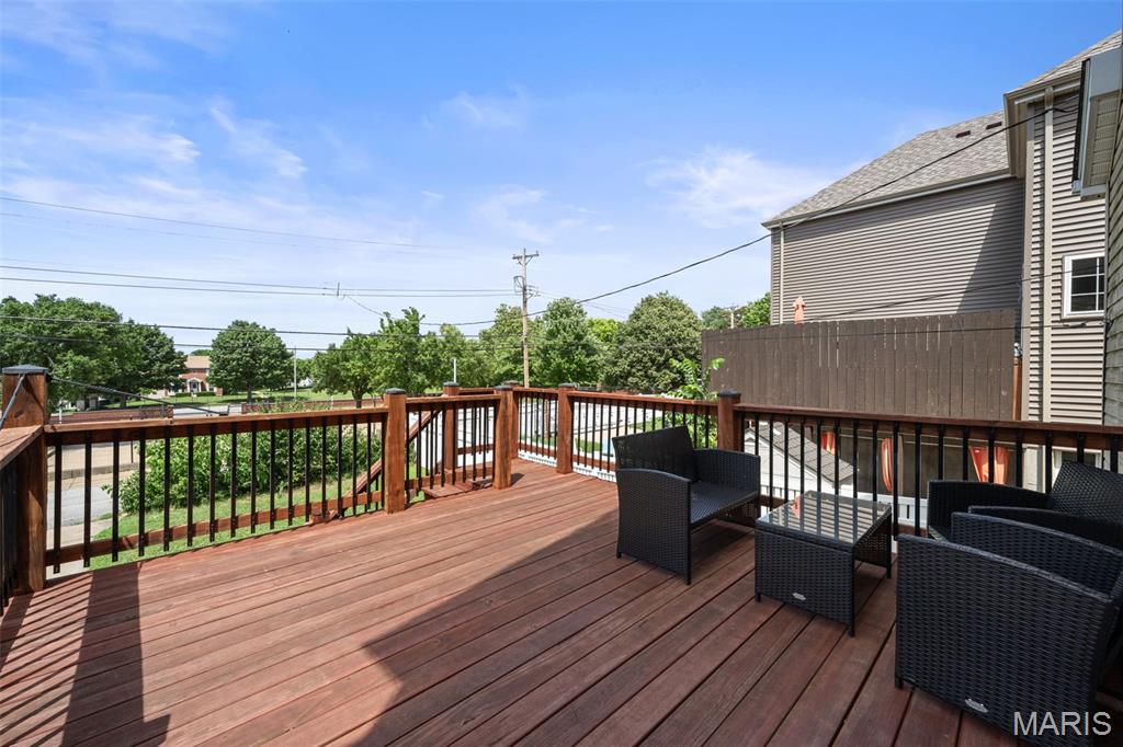 2915 Saint Vincent Avenue Property Photo 13