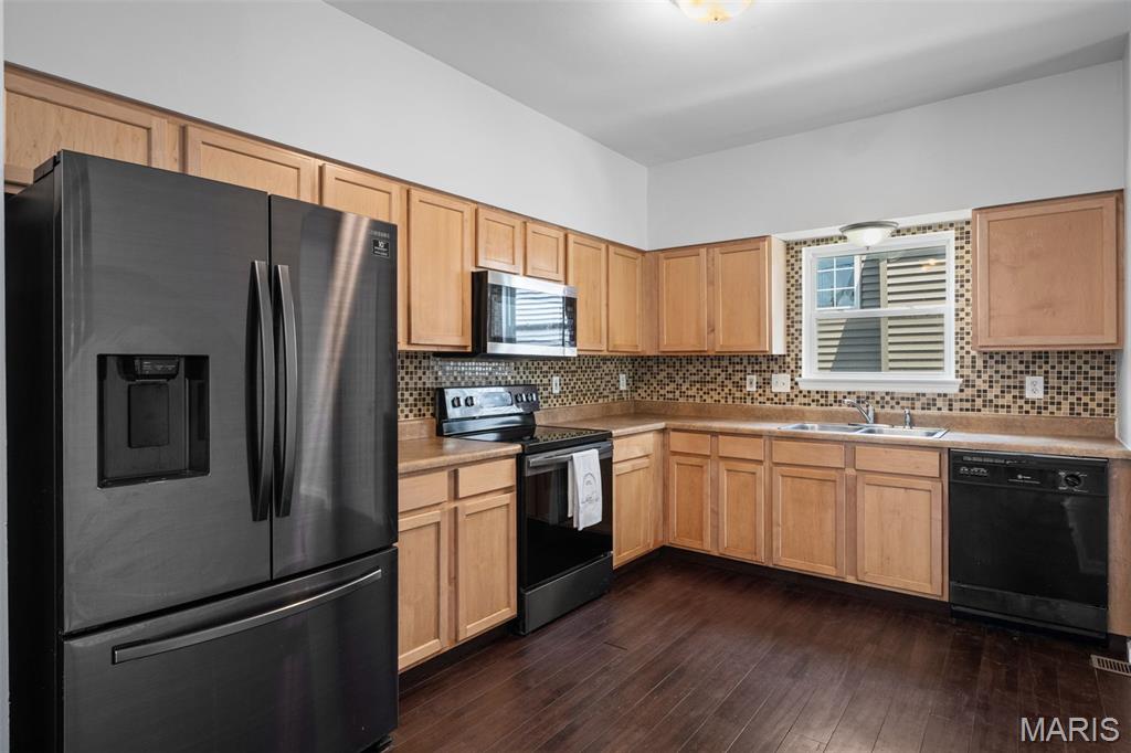 2915 Saint Vincent Avenue Property Photo 16