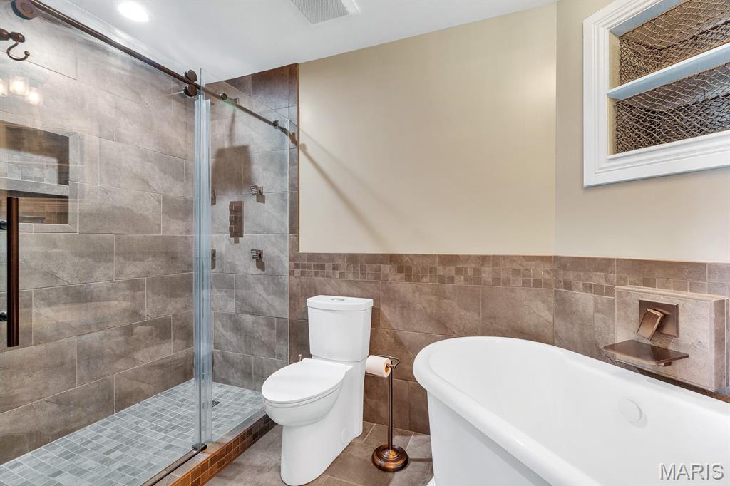 309 Hemingway Lane Property Photo 4