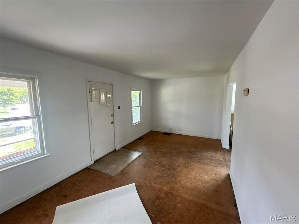 8527 Kempland Place Property Photo 3