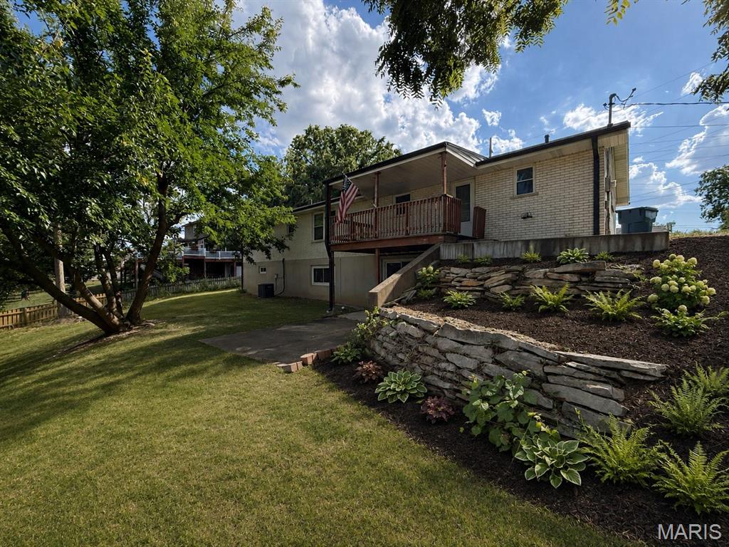 635 Lonedell Road Property Photo 2