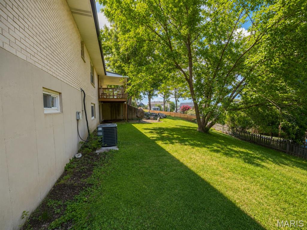635 Lonedell Road Property Photo 3