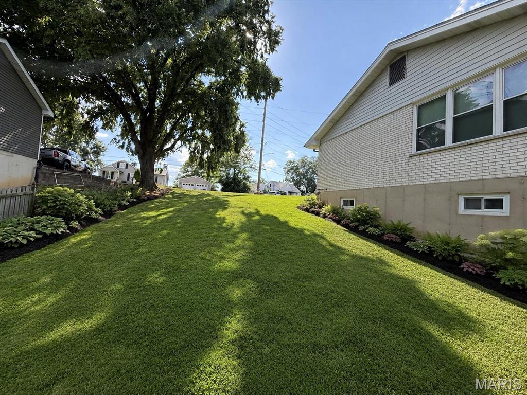 635 Lonedell Road Property Photo 4