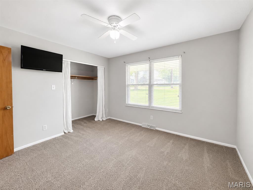 635 Lonedell Road Property Photo 11